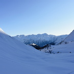 Vista verso la catena dell'Adula.