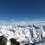 Vista dal Pizzo del Ghiacciaio di Sasso Nero.