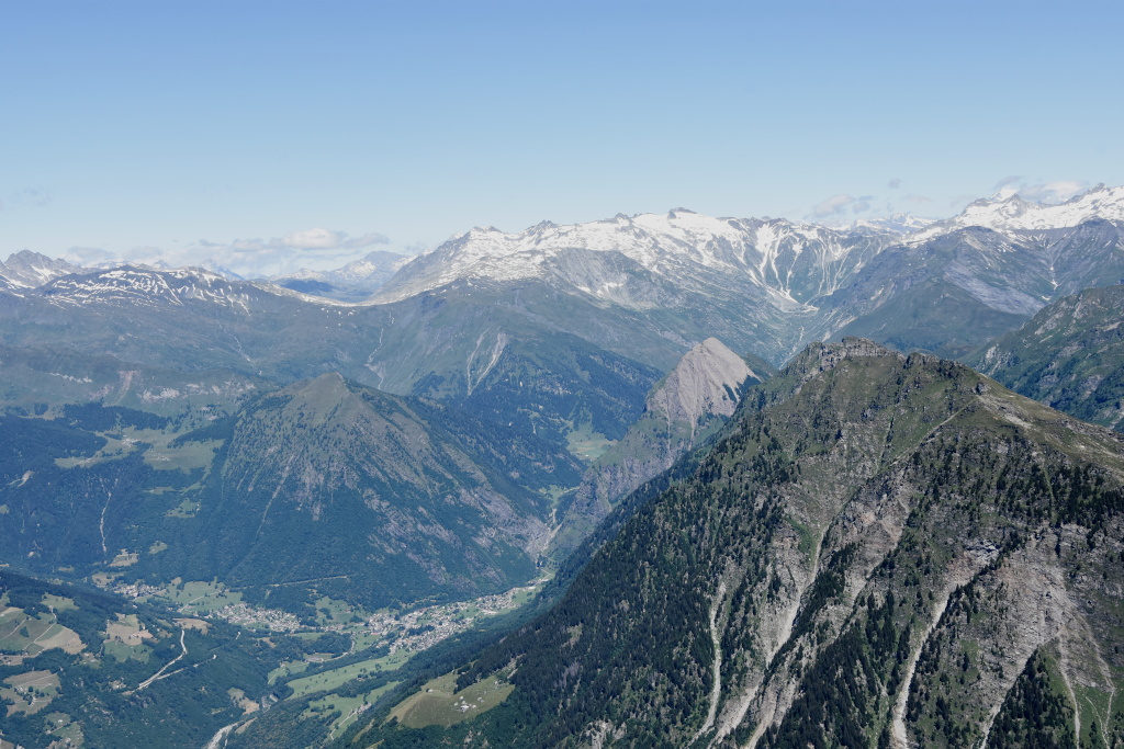 Vista su Olivone dalla Cima di Gana Bianca